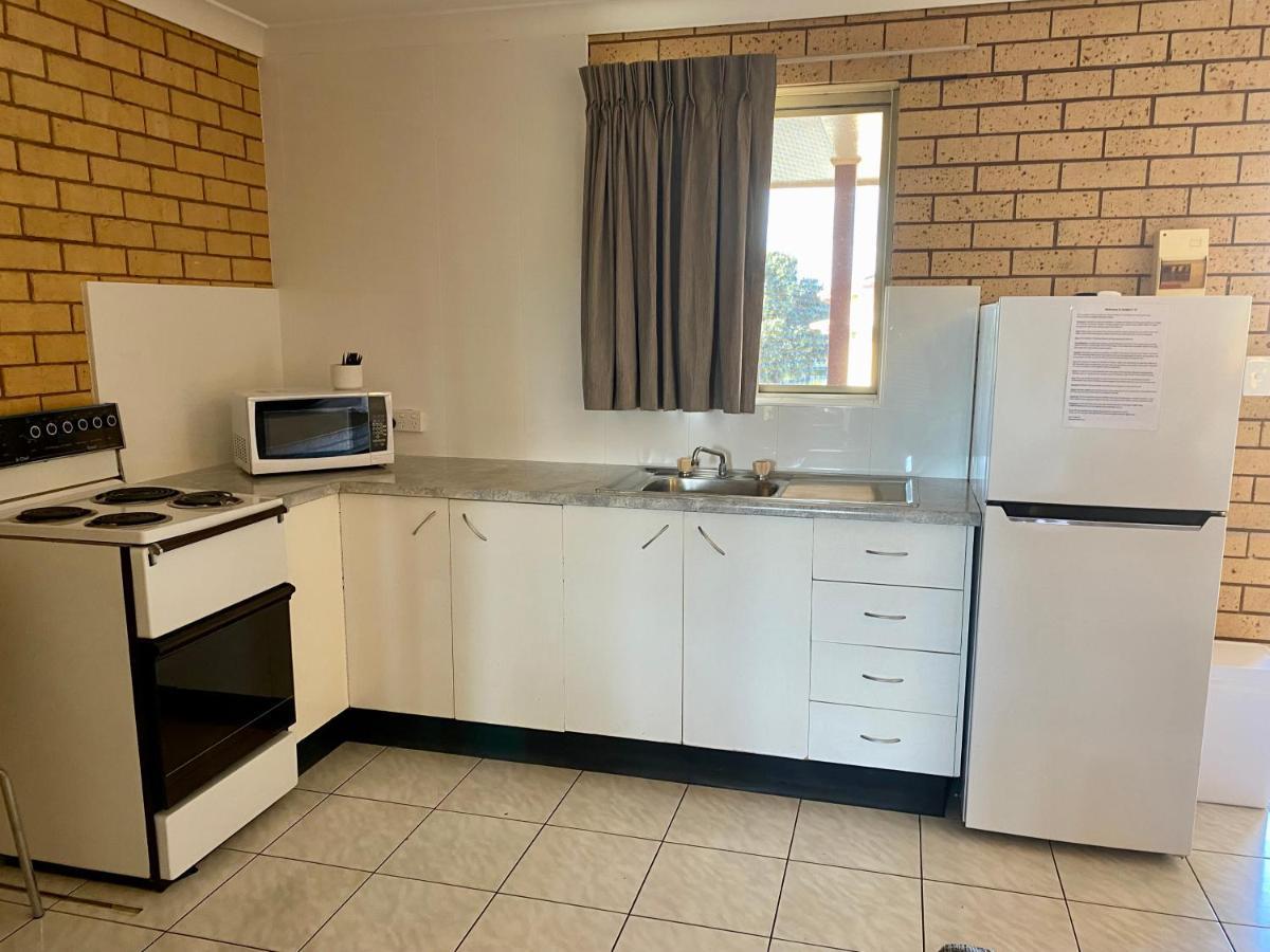 Tallarook Motor Inn Dubbo Esterno foto