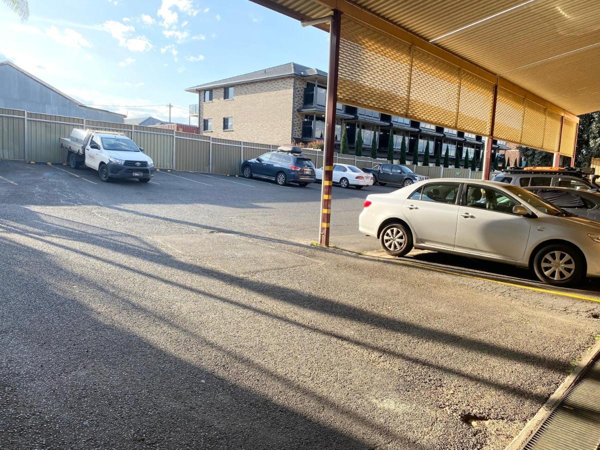 Tallarook Motor Inn Dubbo Esterno foto