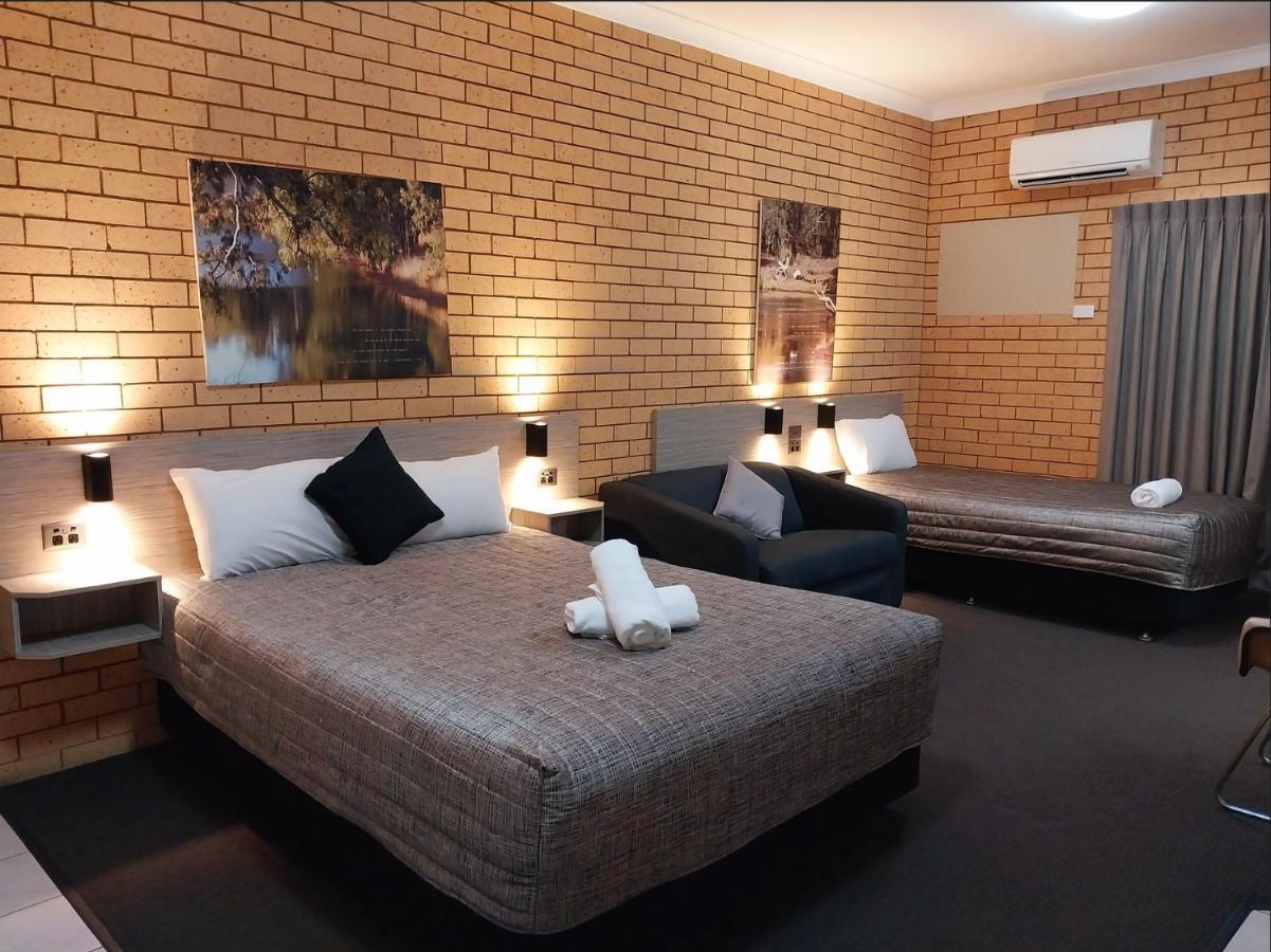 Tallarook Motor Inn Dubbo Esterno foto